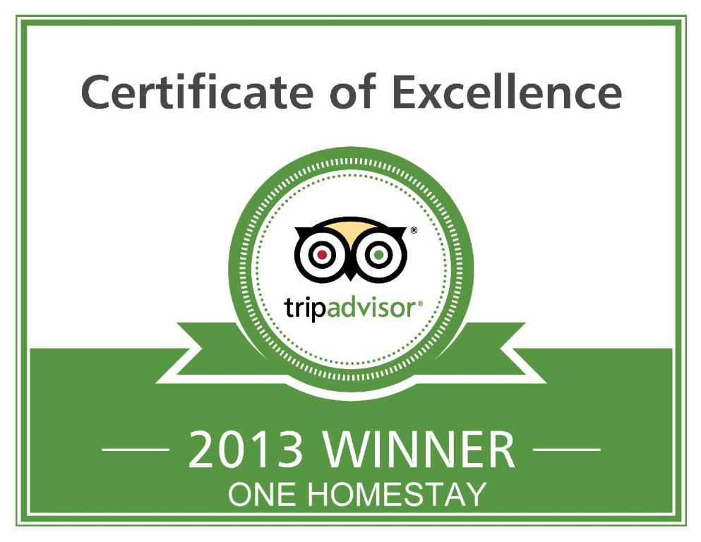 One Homestay And Warung Munduk Exterior foto